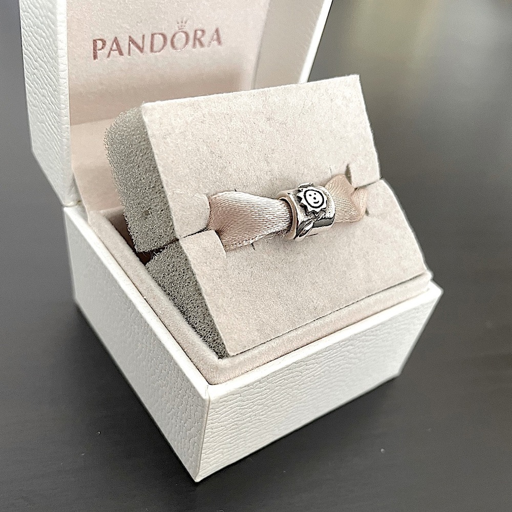 Pandora Moon and Stars Charm - Picture 4 of 5
